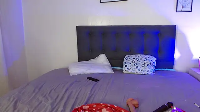 samanthachop webcam
