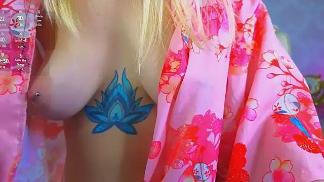 Daryana_Gray webcam