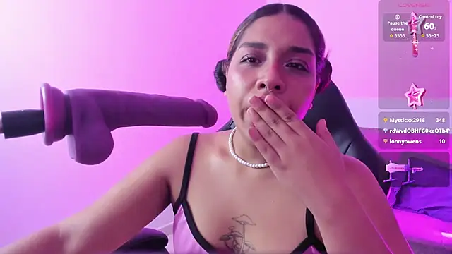Giselle_MessyDoll webcam