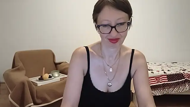 BellaRose_2020 webcam