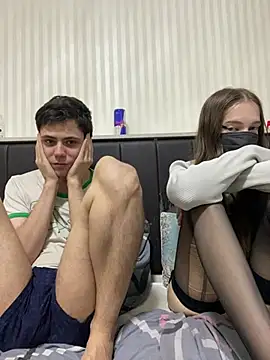 bodysex0 live cam on StripChat