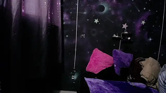 DaisyMoon_ webcam