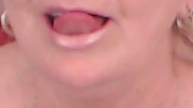 LadyAlana webcam