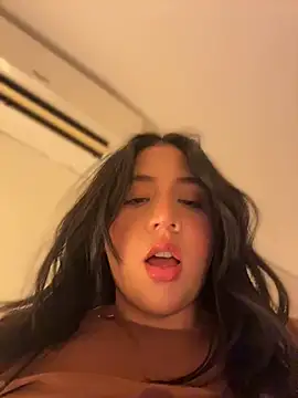 vellaah webcam