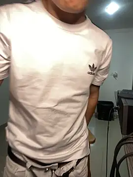 _Leo_Boy webcam