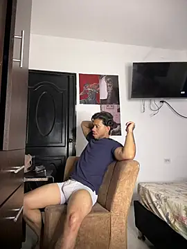 Kenny_romano