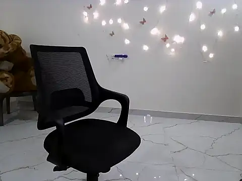 Ishika_baby_ webcam