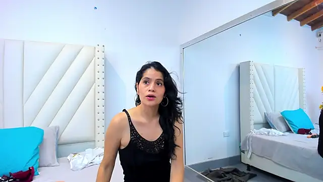 Paulynavera webcam