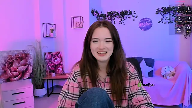 liana_kisses webcam