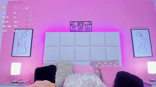 charlotte_kisss webcam
