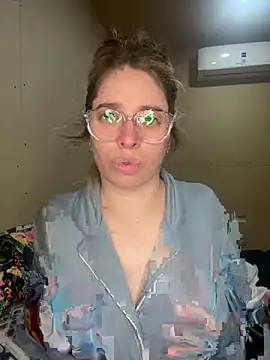soyanahii webcam
