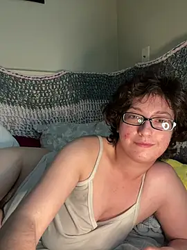 auraauaa webcam