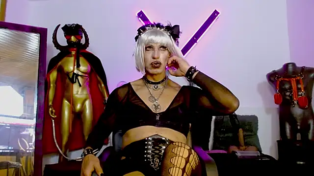 LILITHMADAME webcam