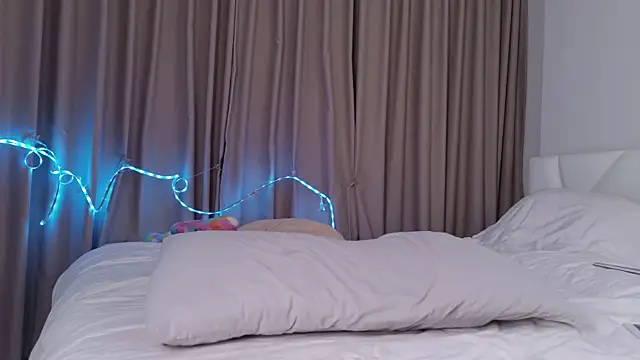 hotaru_baby webcam
