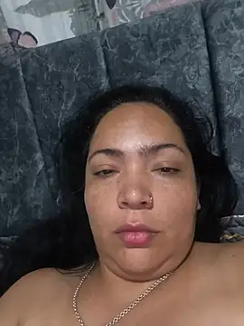 NIKOLE1301 webcam