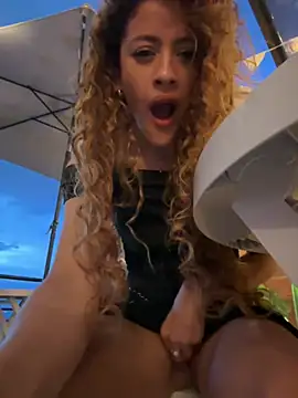 alana15 webcam