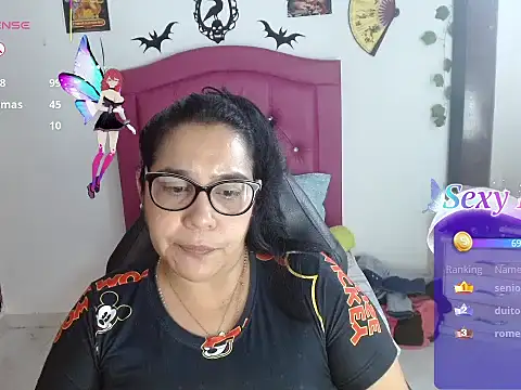 Lanna_Floress webcam