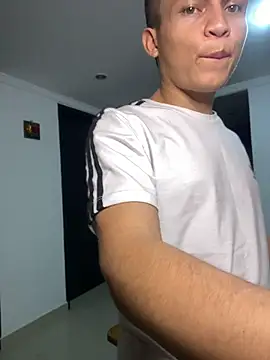 _Leo_Boy webcam