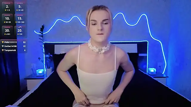 sexyblondee69 live sex cam