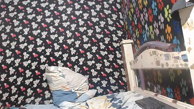 ELIZABET2- webcam