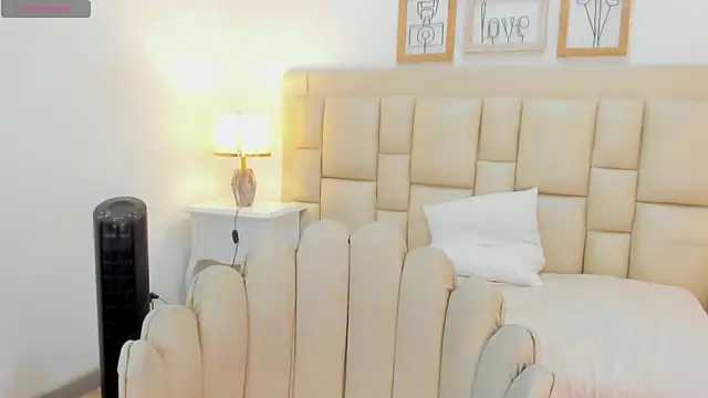 stella_jackson_ webcam