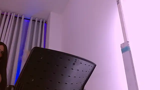 _Crystal_evains webcam