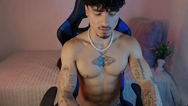 Thomas_Fit1 webcam