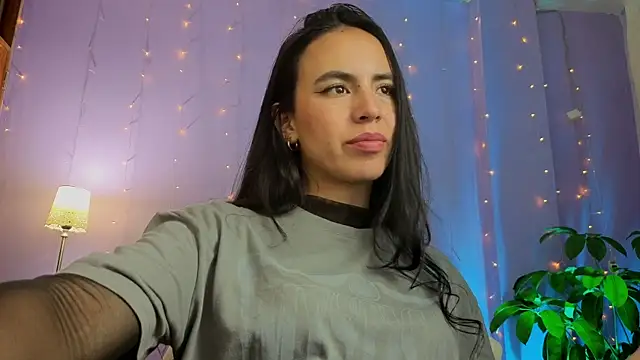 Zara_dulce webcam