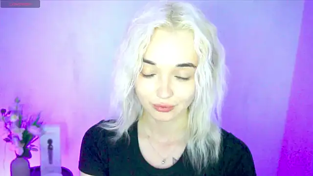 Ashley_S webcam