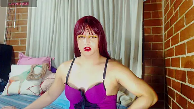 alexandrasexy32 webcam