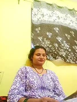 Priti_hote webcam