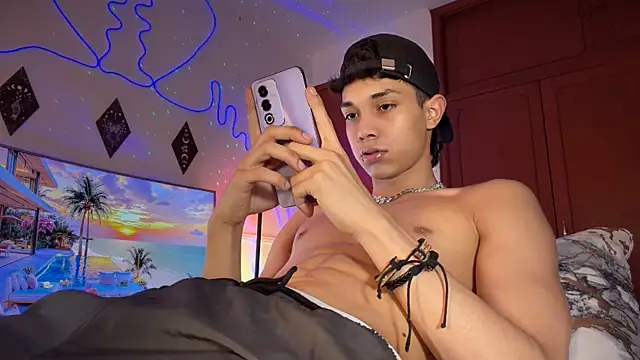 RoughDiamond_ webcam