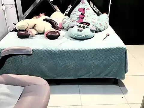 vivienne_hadi webcam