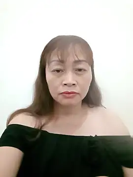 Baby-ladyboobs2026 webcam