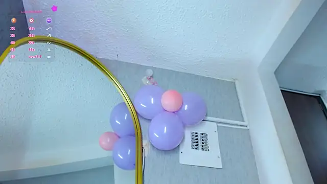 adara_le (F milf) - 4 fingers in my pussy