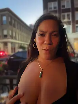 Bigbuttbrooklynn webcam