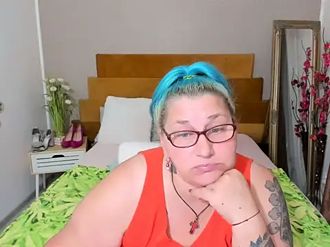 Sugarmommy_69X webcam