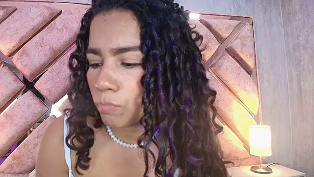 TamaraaHoney webcam