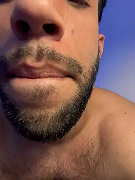 Karim_mansur webcam