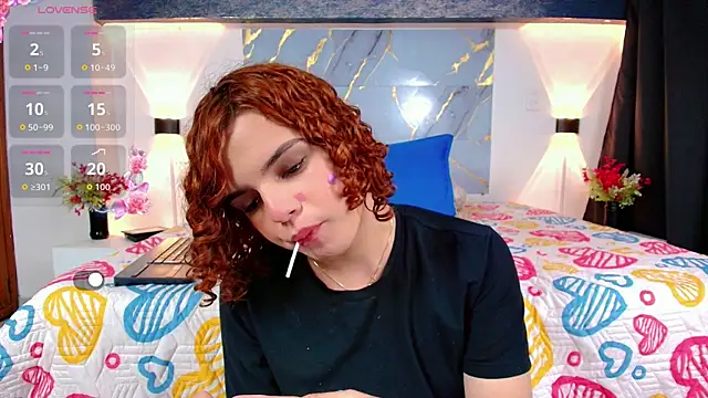 Skyee_angel live cam on StripChat