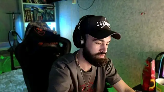 _Serious_Man webcam