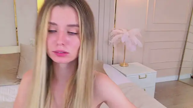 MarybethSnow webcam