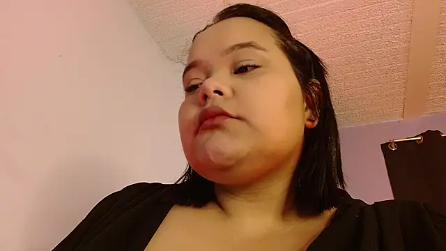 sexychubby___ live cam on StripChat