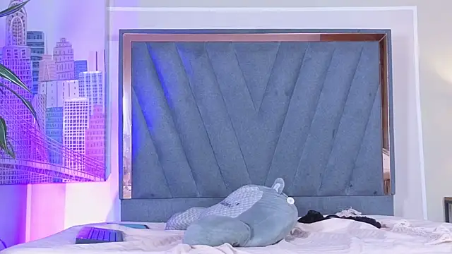velvetfox_ - VelvetFox_'s free webcam - UK Sex Cams