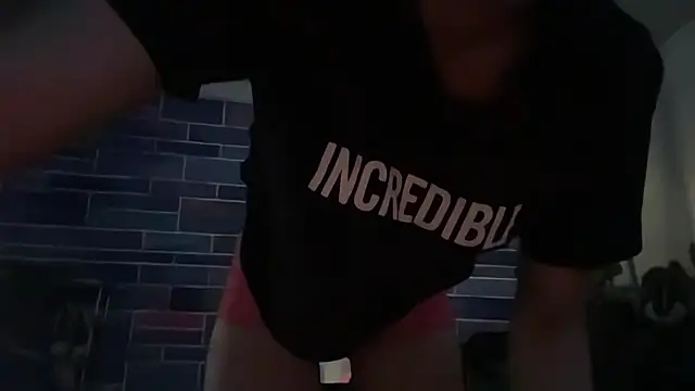 watermellonpussy webcam