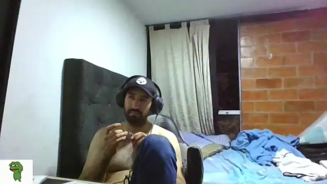 coolfriki webcam