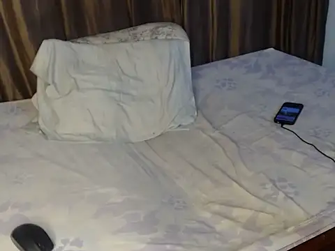 Africana_slim webcam