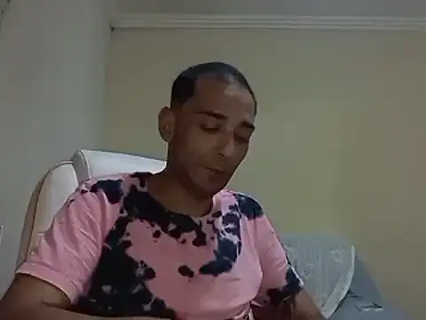 HotLatinoBR webcam
