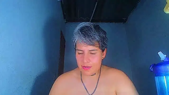 Yessi_rousse webcam