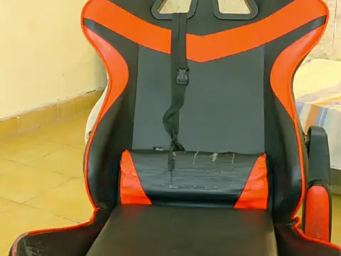 emy_0 webcam